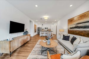 2 Qq Me I9 Lj E DSC007211 min